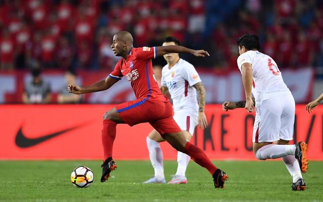  阿雅克肖客场顽强逼平，保级形势仍存一线生机